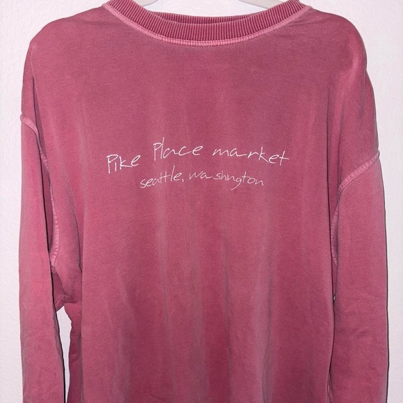 Authentic Pigment Pink Pike Place Market Seattle, Washington Crewneck Sweatshirt - Picture 3 of 7